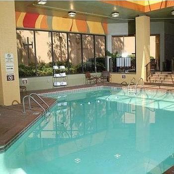 Hotel Ramada Plaza By Wyndham Atlanta Airport