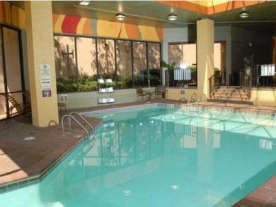 Hotel Ramada Plaza By Wyndham Atlanta Airport College Park